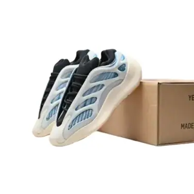 Adidas Yeezy 700, shoes for ¥290 on LitBuy