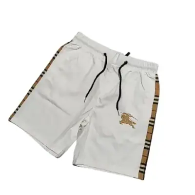 Burberry Shorts, pants & shorts for ¥240 on LitBuy