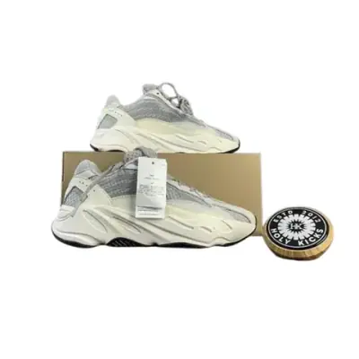Yeezy 700, shoes for ¥363 on LitBuy
